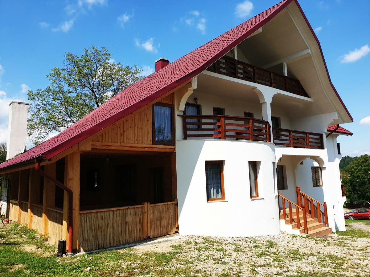Popas In Breb Hotel Exterior photo